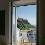 Torretta Corricella- Punta Dei Monaci 普罗奇达