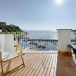 Torretta Corricella- Punta Dei Monaci 普罗奇达
