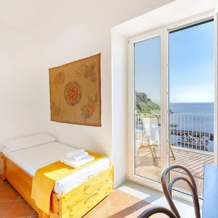 Torretta Corricella- Punta Dei Monaci Procida