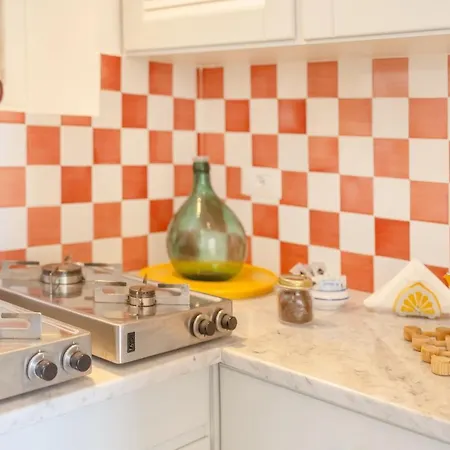 Torretta Corricella- Punta Dei Monaci * بروسيدا